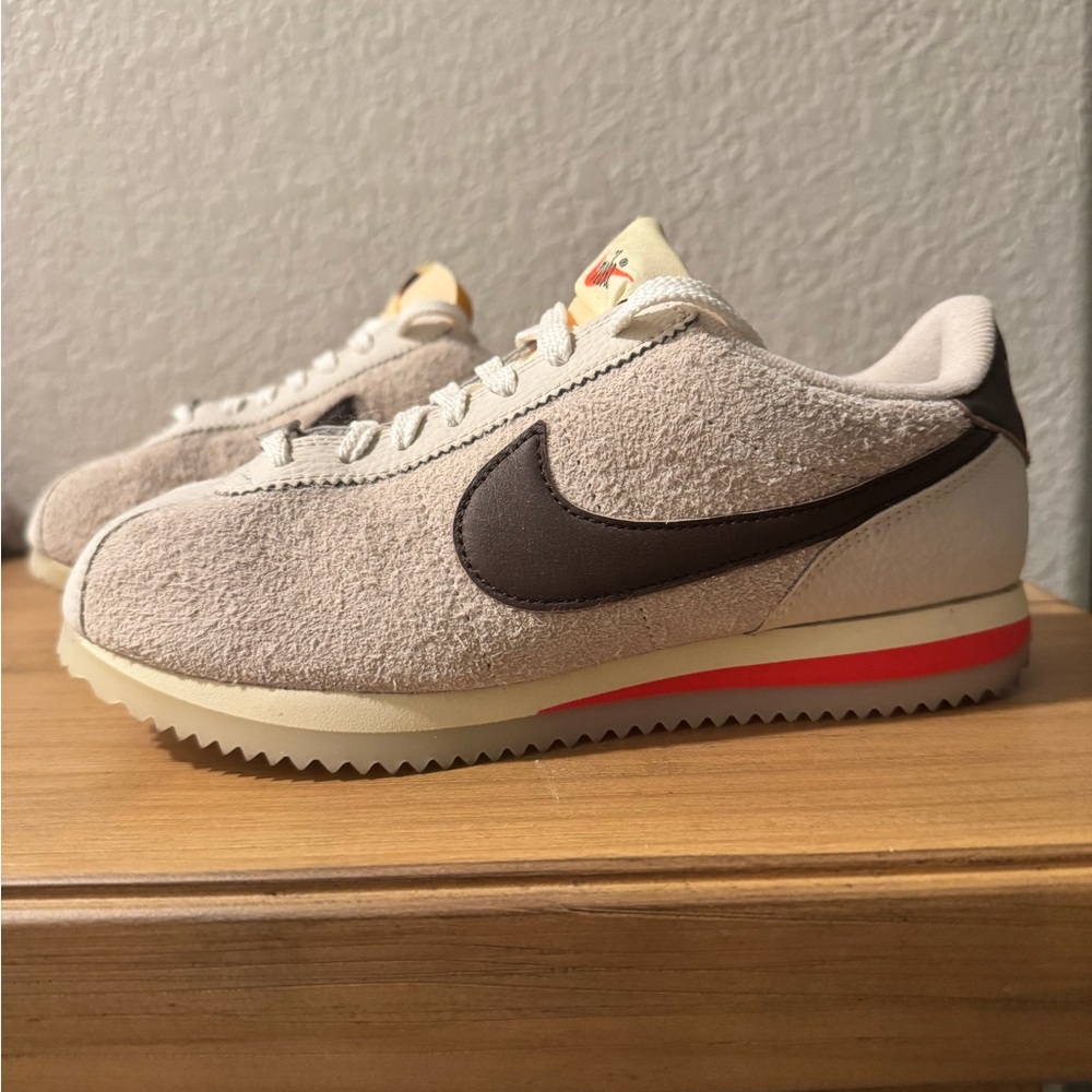 Nike Cortez Light Orewood Brown Sneakers